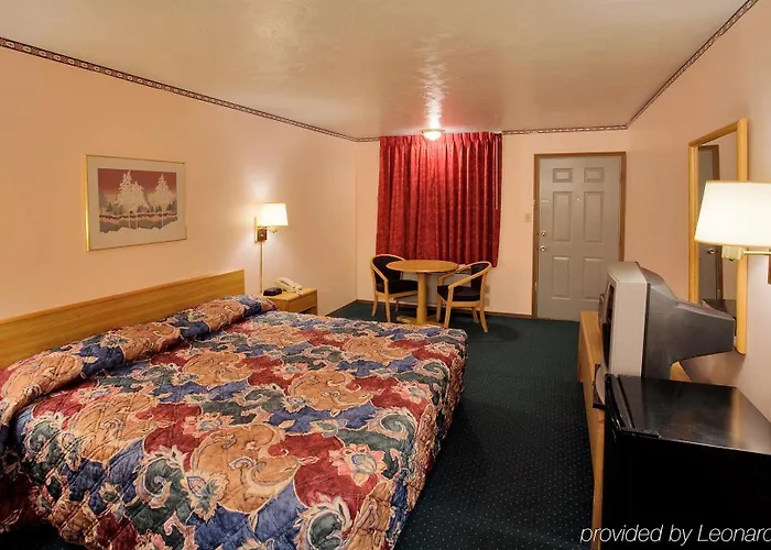 Americas Value Hotel Murphysboro