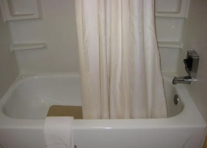 Americas Value Hotel Murphysboro
